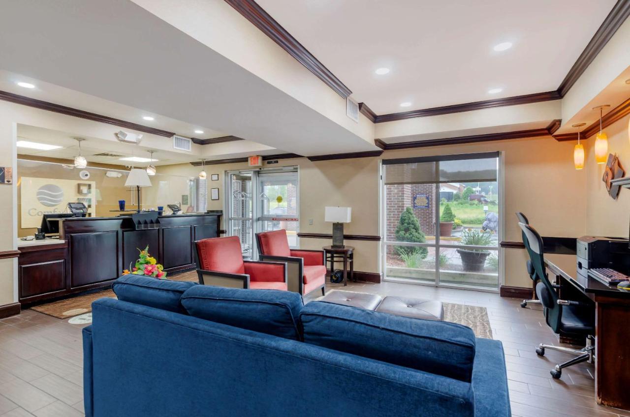 Comfort Inn & Suites Hillsville I-77 Bagian luar foto