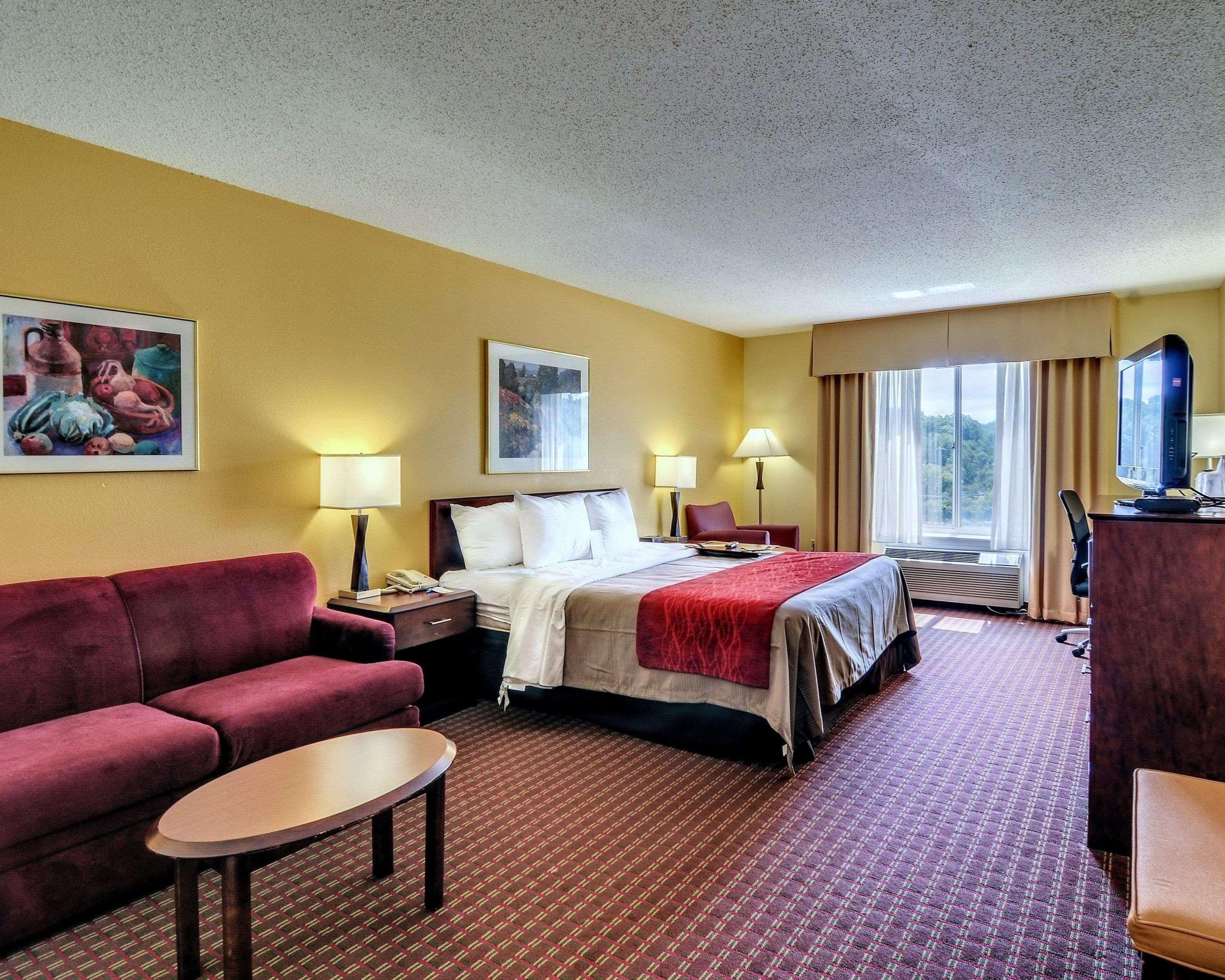 Comfort Inn & Suites Hillsville I-77 Bagian luar foto
