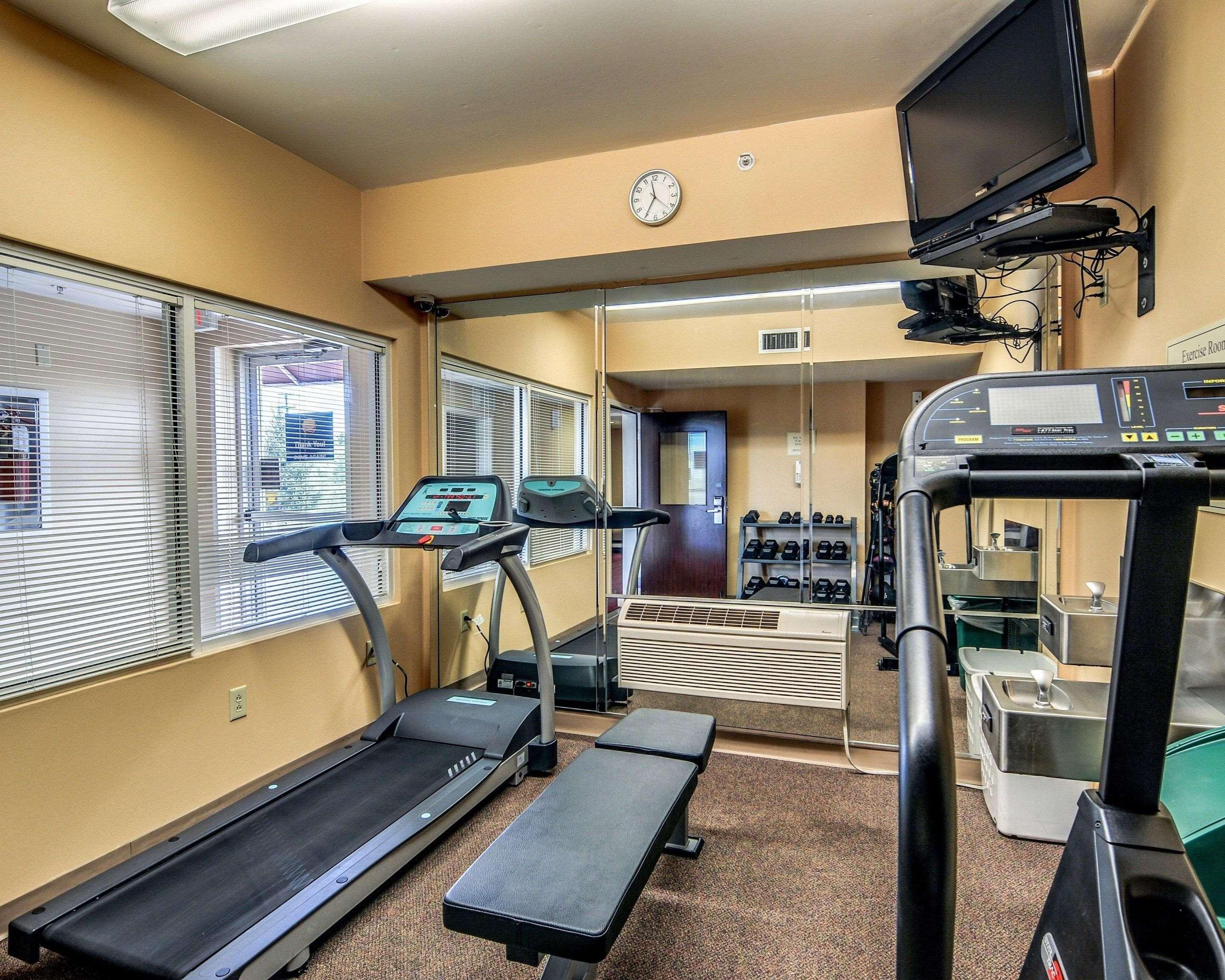 Comfort Inn & Suites Hillsville I-77 Bagian luar foto