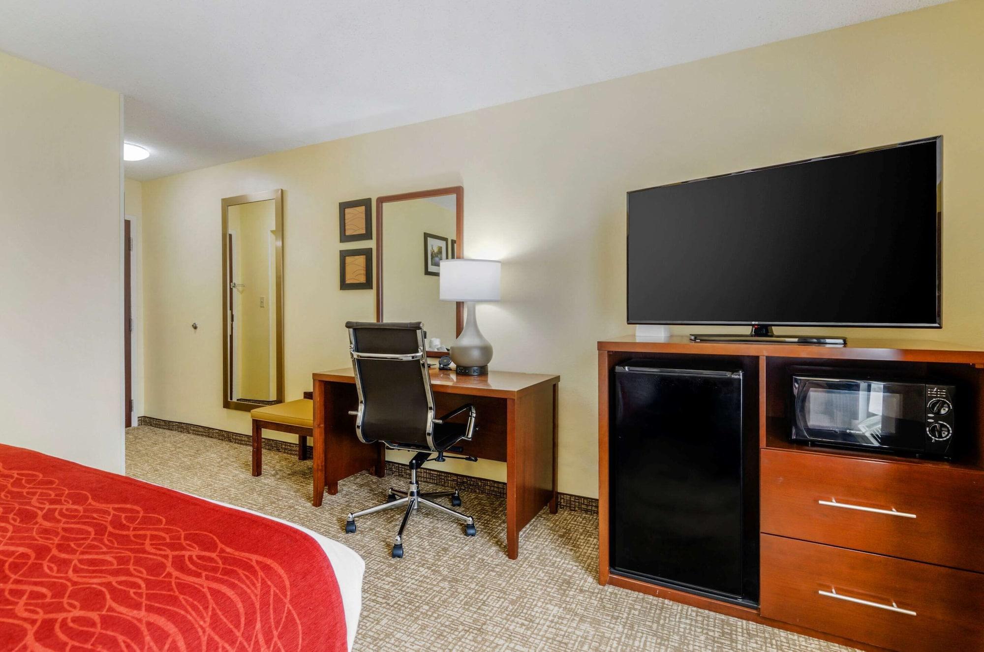 Comfort Inn & Suites Hillsville I-77 Bagian luar foto