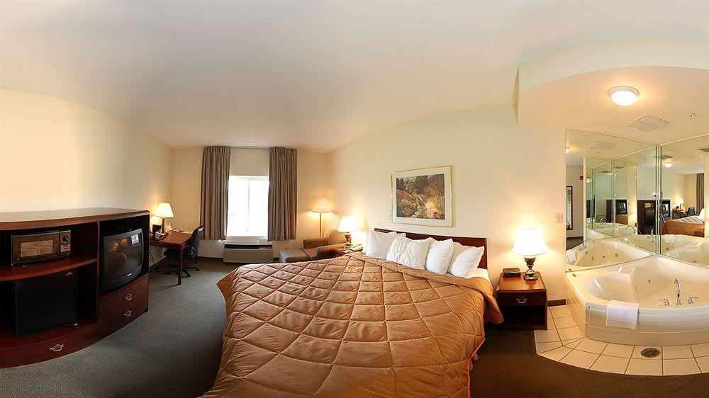 Comfort Inn & Suites Hillsville I-77 Bagian luar foto